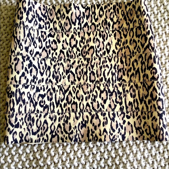 GUESS Mini Skirt - Picture 2 of 4